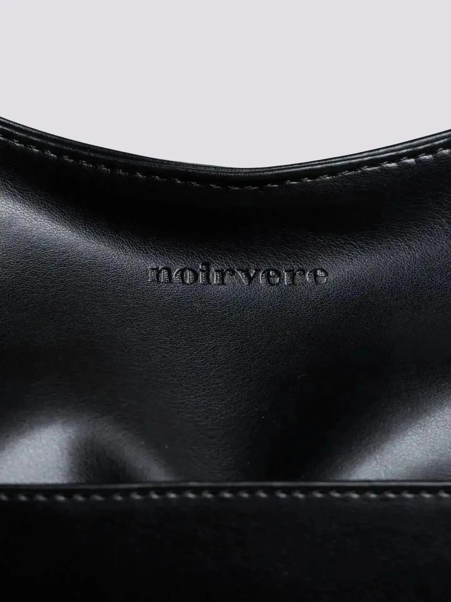 Noir Essence | Bolso Valentina Montes