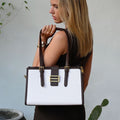Clara Croc Tote Blanco y Marrón
