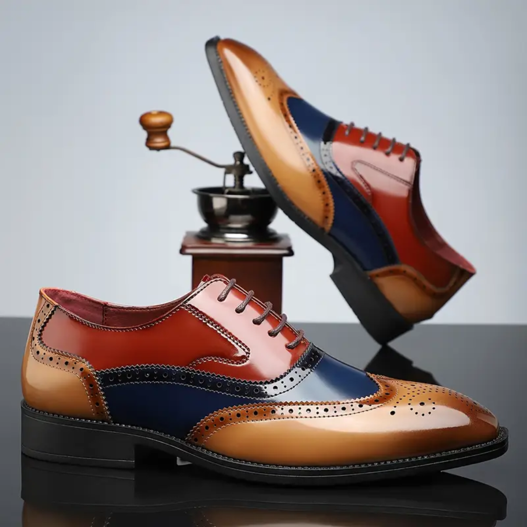 Zapatos Oxford elegantes con perforaciones