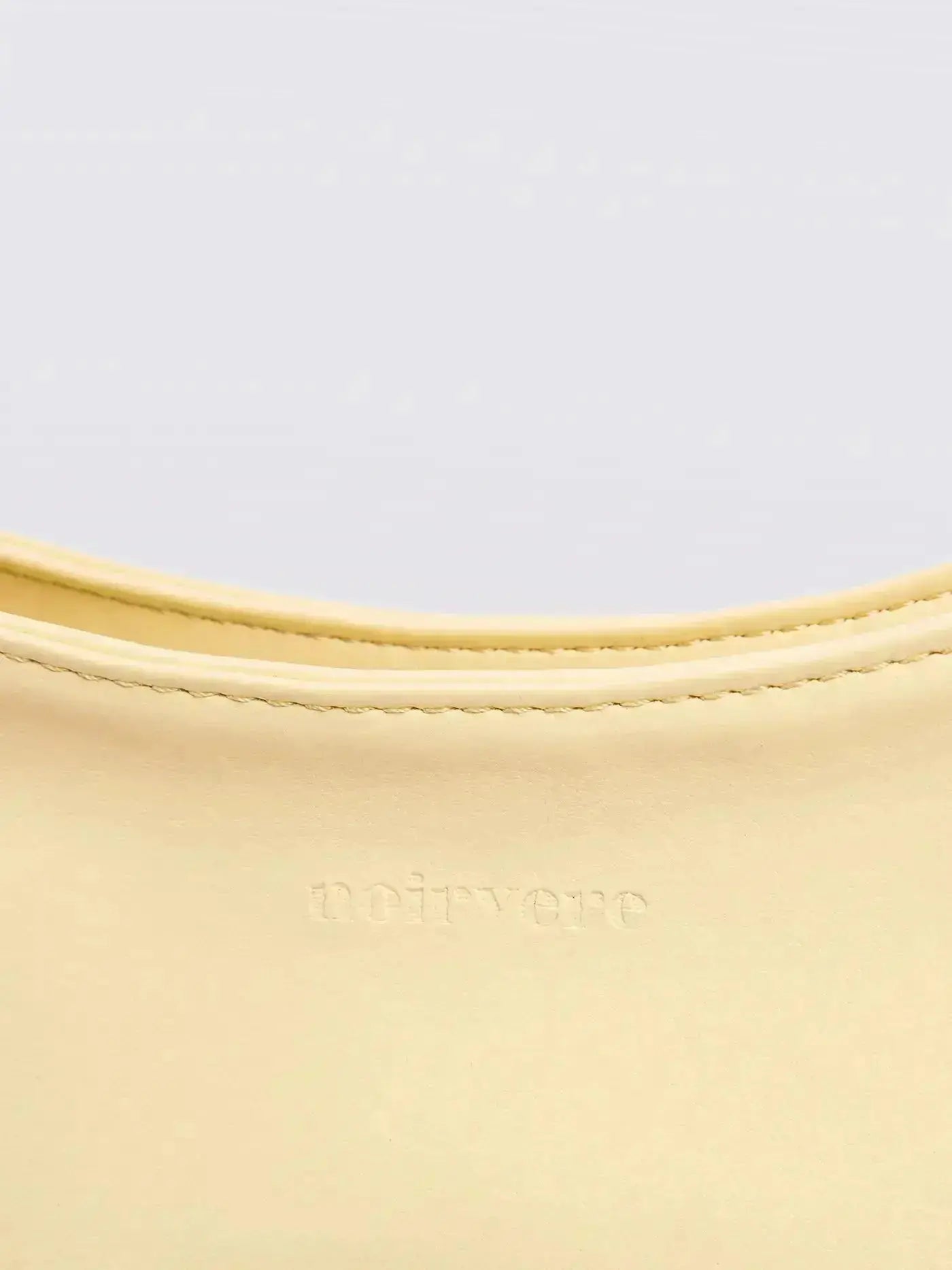 Noir Essence | Bolso Valentina Montes