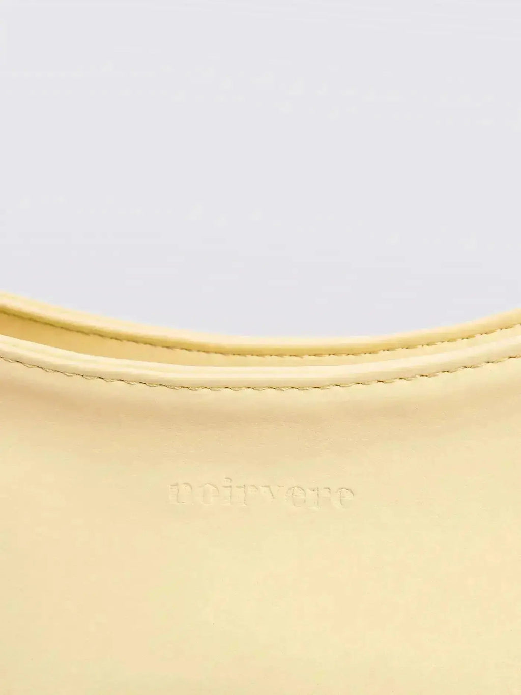 Noir Essence | Bolso Valentina Montes